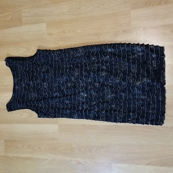 Suzy Shier black and metallic ruffle dress large NWT - Picture 12 of 12